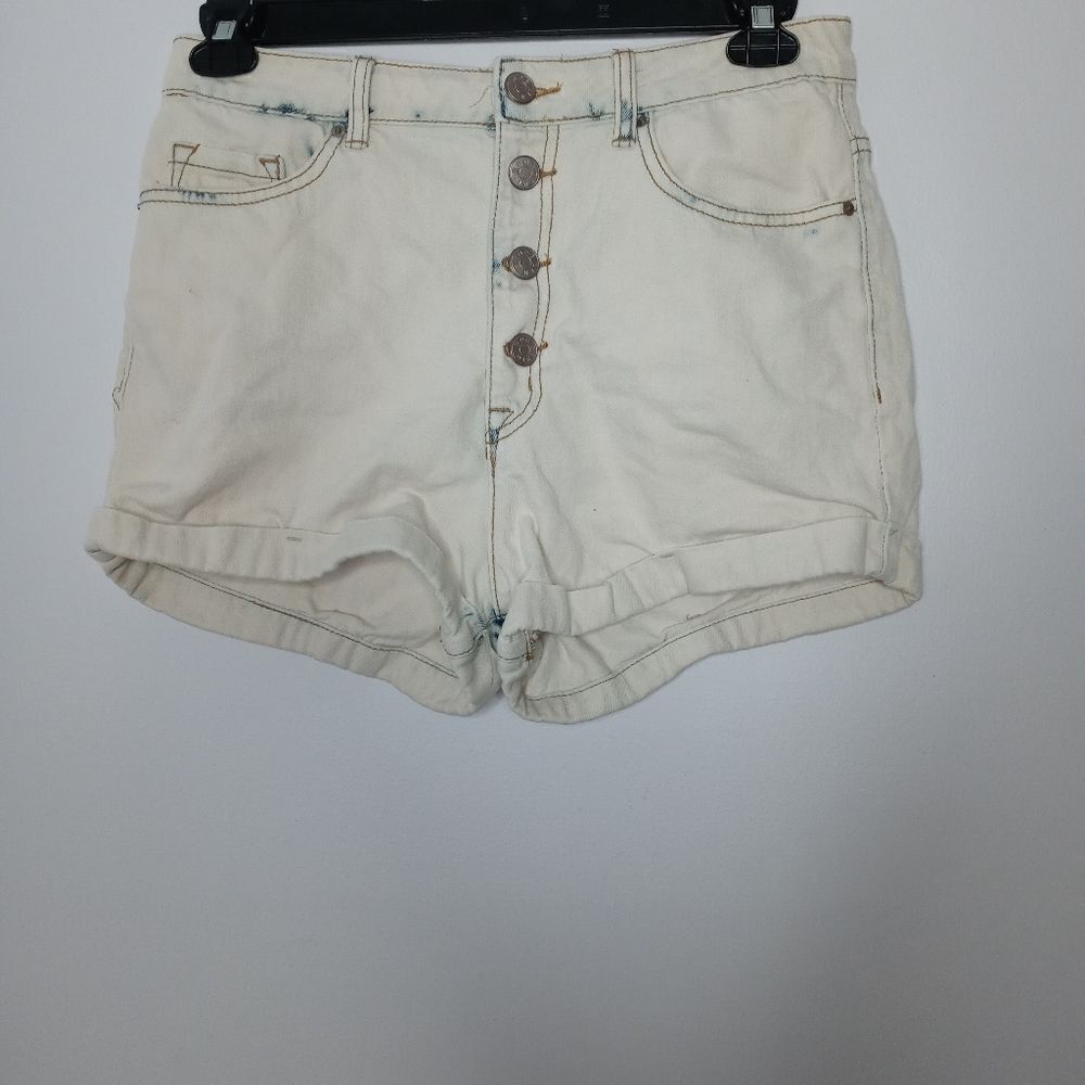Urban outfitters BDG super high rise foxy shorts size 30